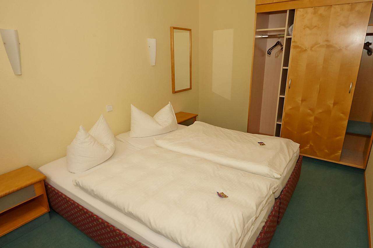 Hotel La Porte Und Restaurant 3*