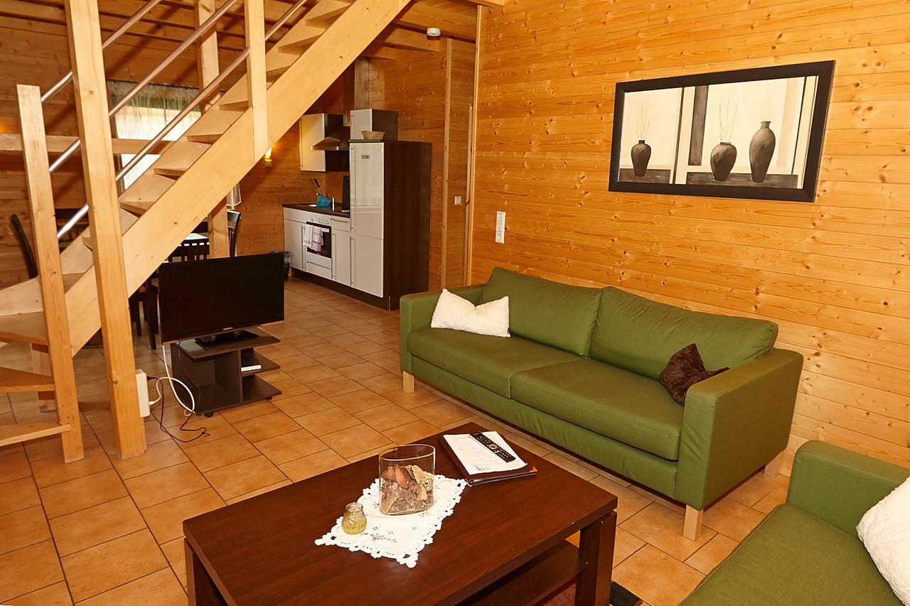 La Porte Und Restaurant Hotel Bertingen